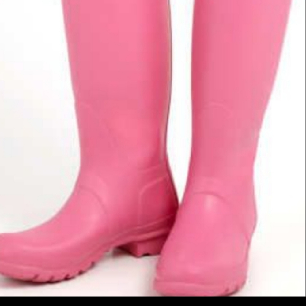 Hunter rain boots pink size 7